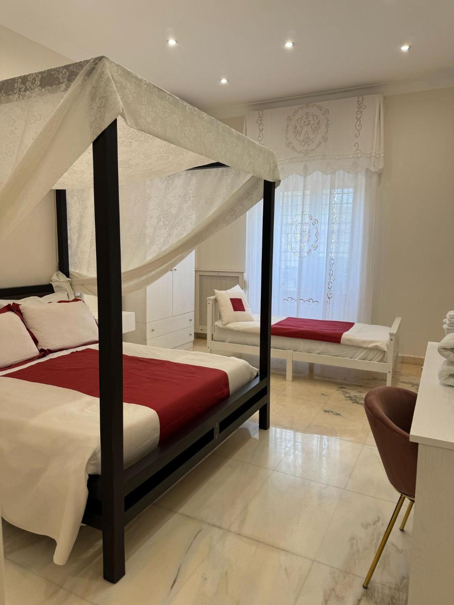 Hotel Bernini House Neapel Exterior foto
